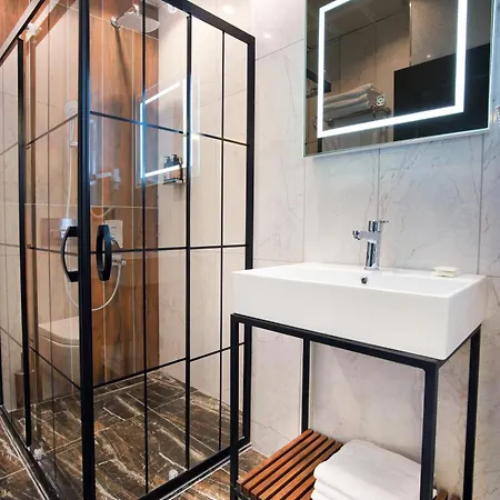 Comfort Point Two 3*