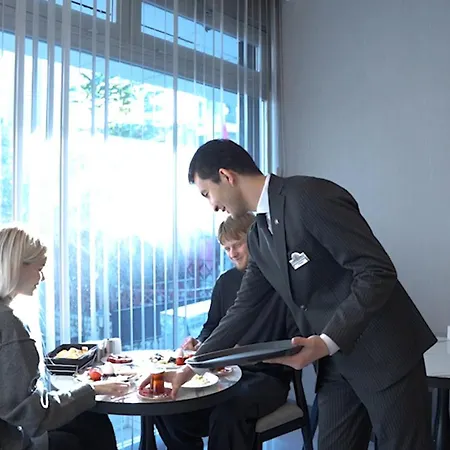 Отель Comfort Point Two 3*