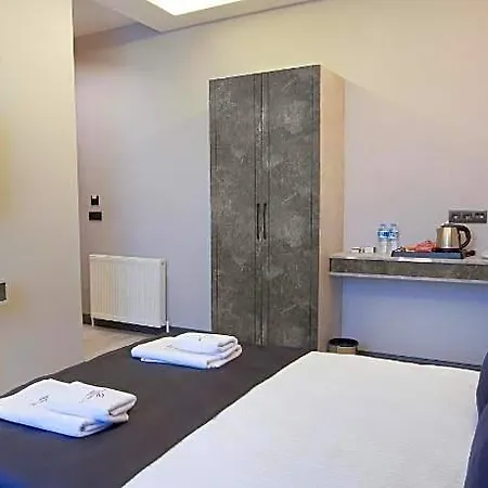 Hotel Comfort Point Two 3*